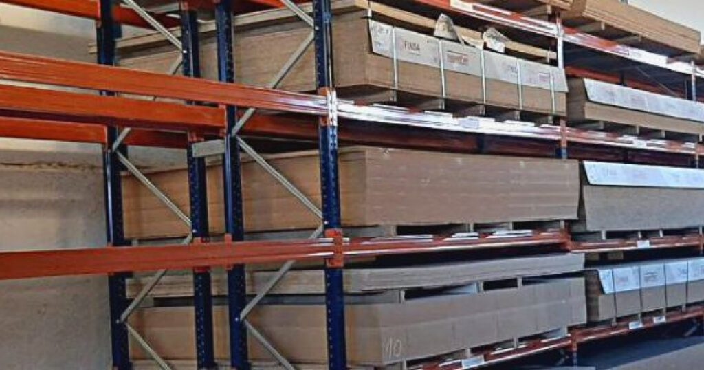 Doble fondo para almacén de tableros