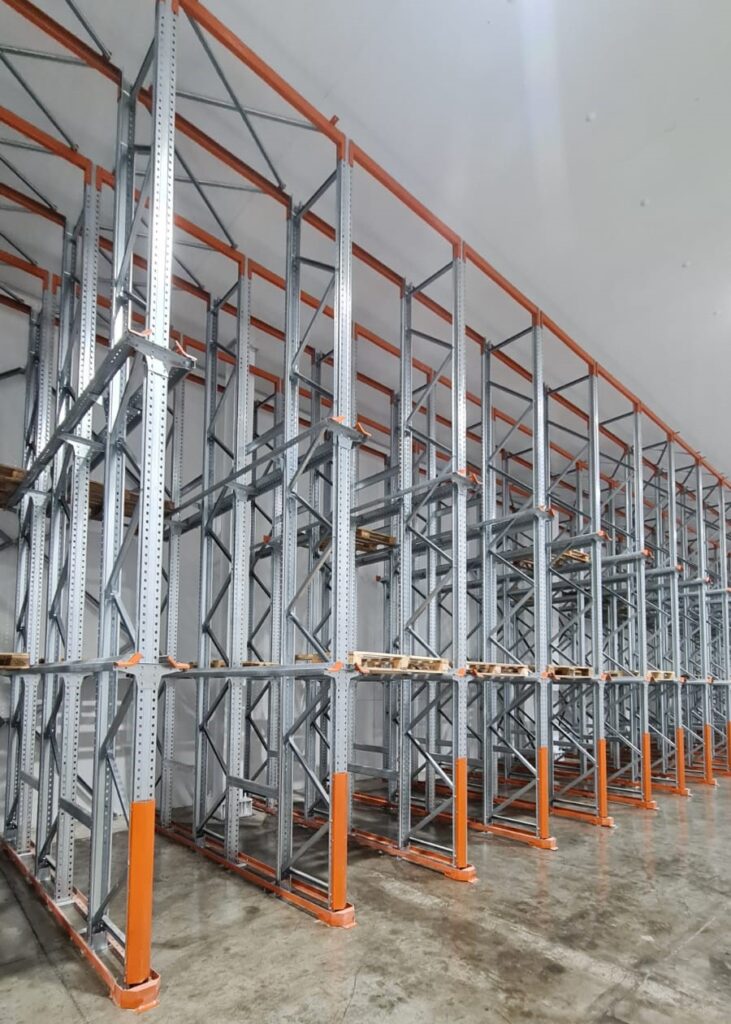 Tramerias Drive-In en cámara de refrigeración