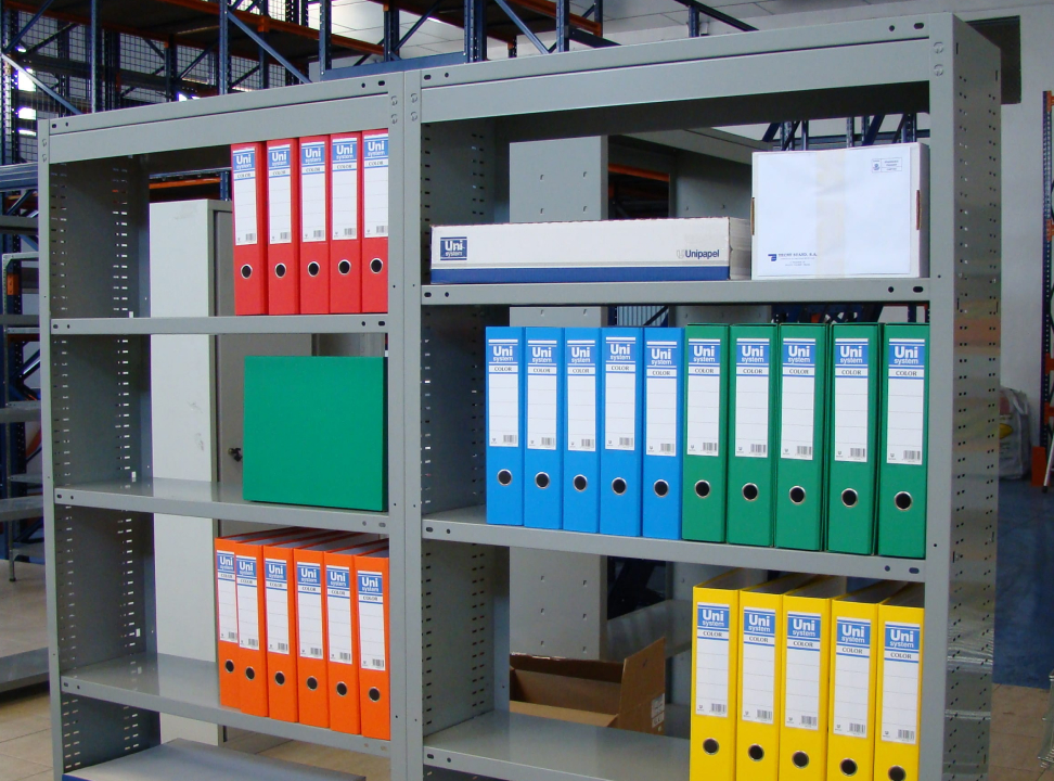 Estantería sin tornillos para oficina