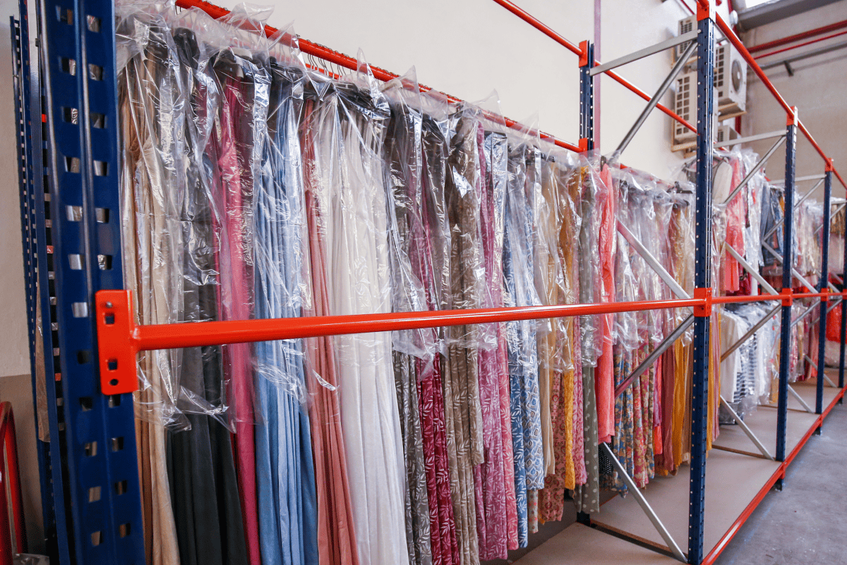 tramerias de picking para prendas colgadas